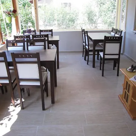 Motel Armoni 3*